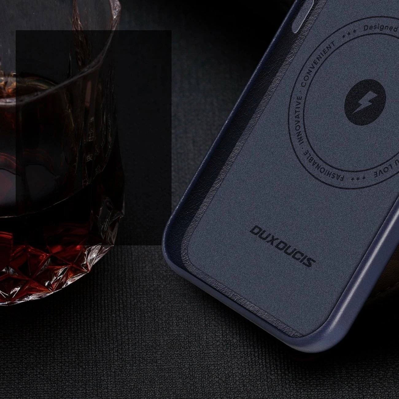 Mbështjellës Dux Ducis Naples për iPhone 14 Plus, MagSafe, lëkurë, kaltër