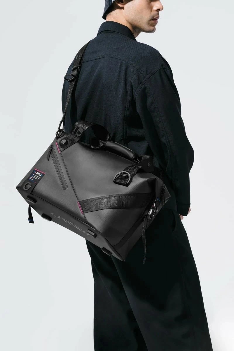 Çantë udhëtimi Asus ROG SLASH 90XB08Q0-BBA000 45x20x27 cm e zezë