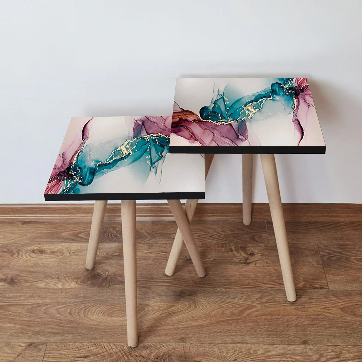 Set tavolinash ndihmëse, dy copë, shumëngjyrëshe, Skye Decor, 2Shp230