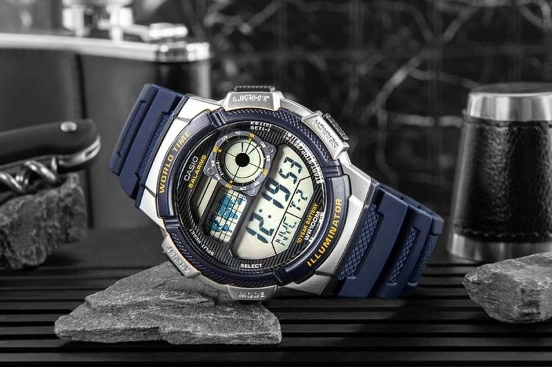 Orë dore për meshkuj Casio, navy blue