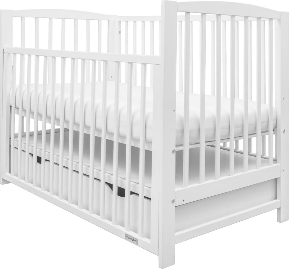 Krevat bebe, New Baby, LILLY, me anësore me ulje dhe sirtar, 120x60 cm, dru pishe, i bardhë