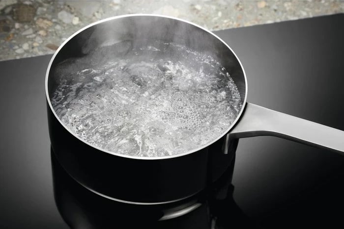 Pllakë induksioni Electrolux LIL61424C, 60 cm, 4 zona, e zezë