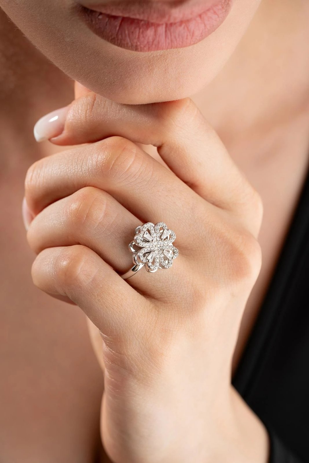 Unazë argjendi Jumeon, NRZ999258, e rregullueshme, ngjyrë argjendi dhe e bardhë