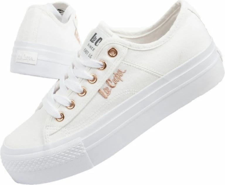 Atlete për femra Lee Cooper, të bardha