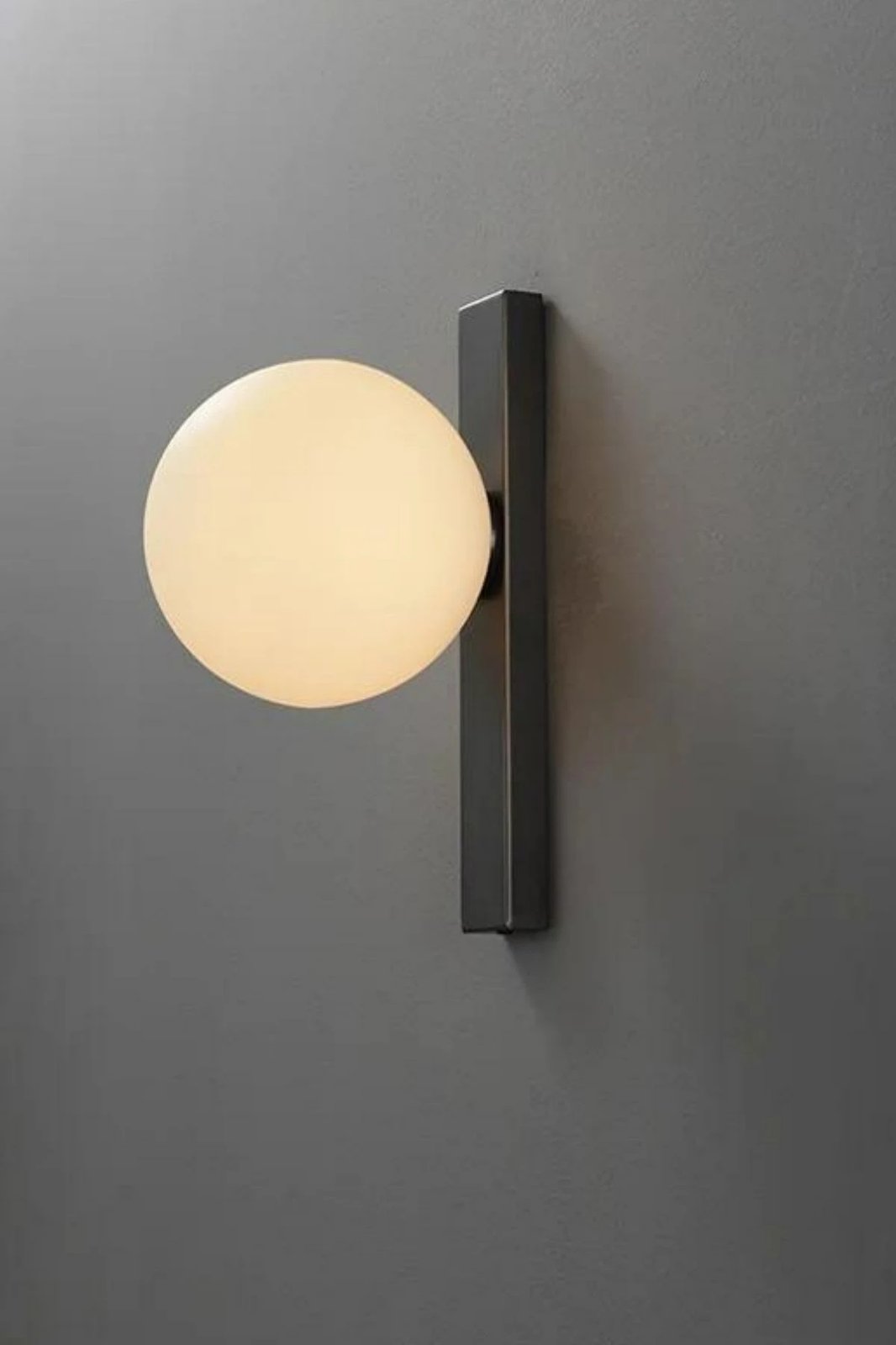 Llambë muri Opviq, 8879-1, ngjyrë e zezë