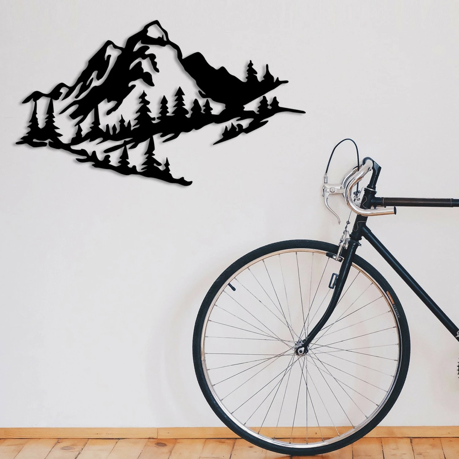 Aksesor dekorativ metalik për mur, Wallity, dekor mali, ngjyrë e zezë, 47x40cm