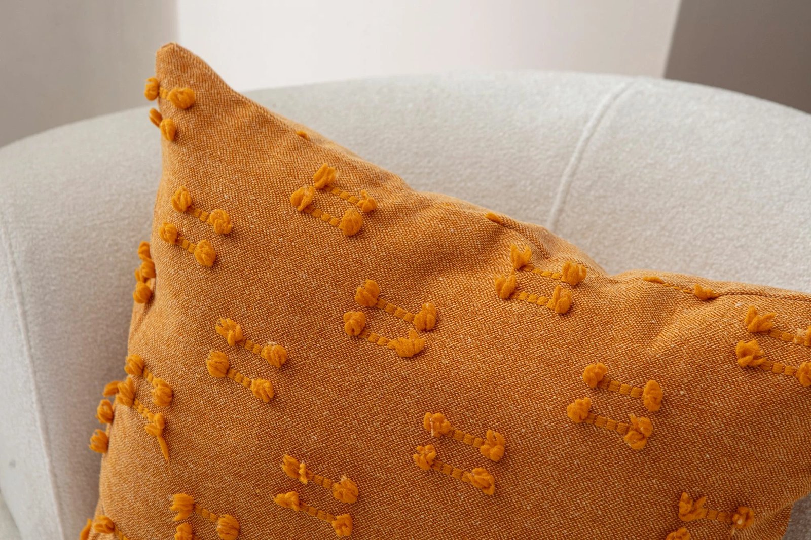 Jastëk dekorativ portokalli, Evila Originals, Tuffet v9, 43x43cm