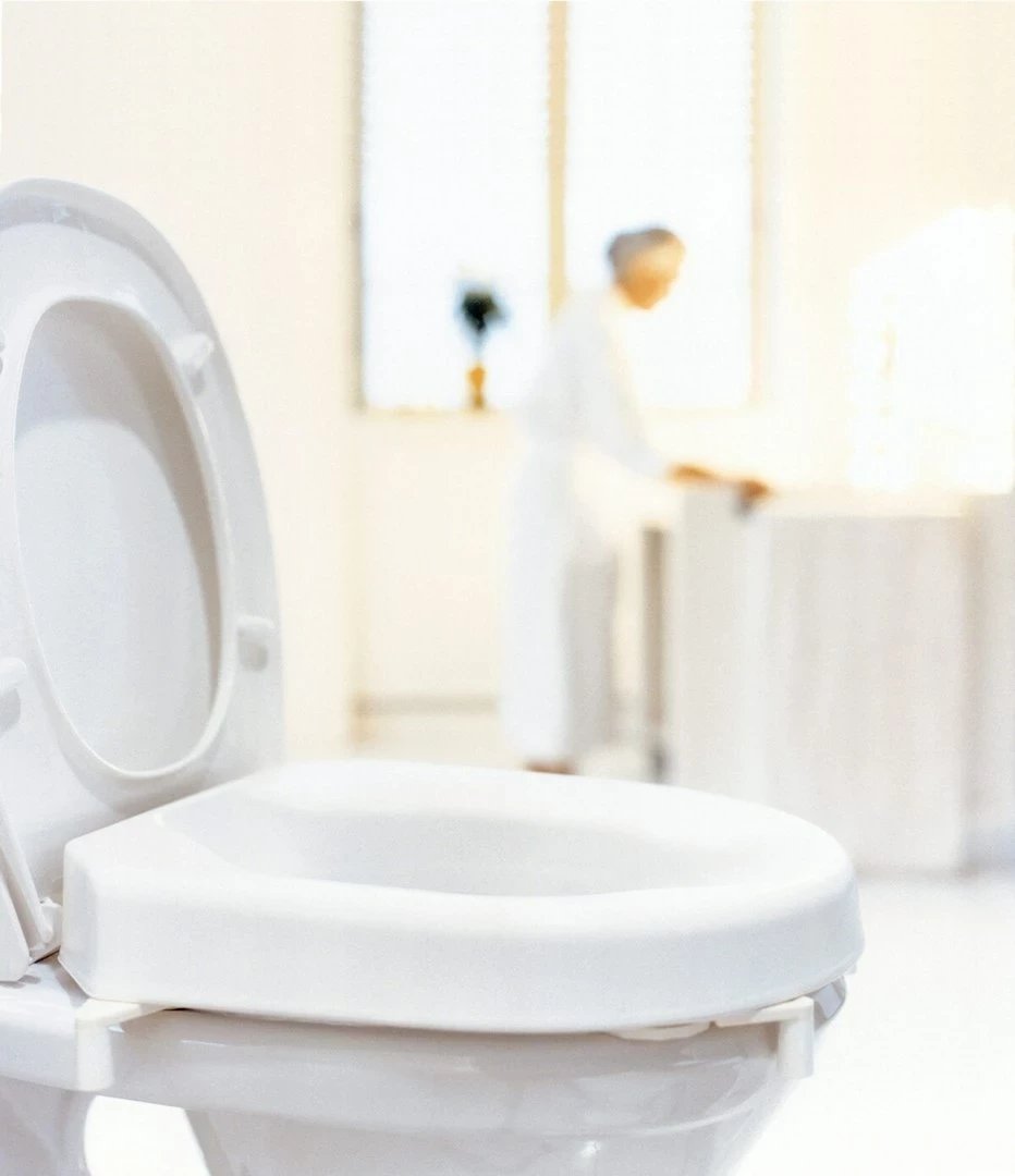 Kapak ngritës për ulëse tualeti medpunkt Etac HI-Loo 10 cm, i bardhë