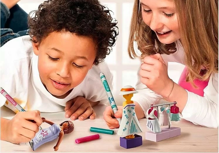 Set loje Playmobil Color Design 71373 me figurina dhe aksesorë për ngjyrosje