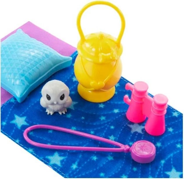 Set lodër Barbie Chelsea Camping me thes gjumi, Mattel HDF77, për vajza