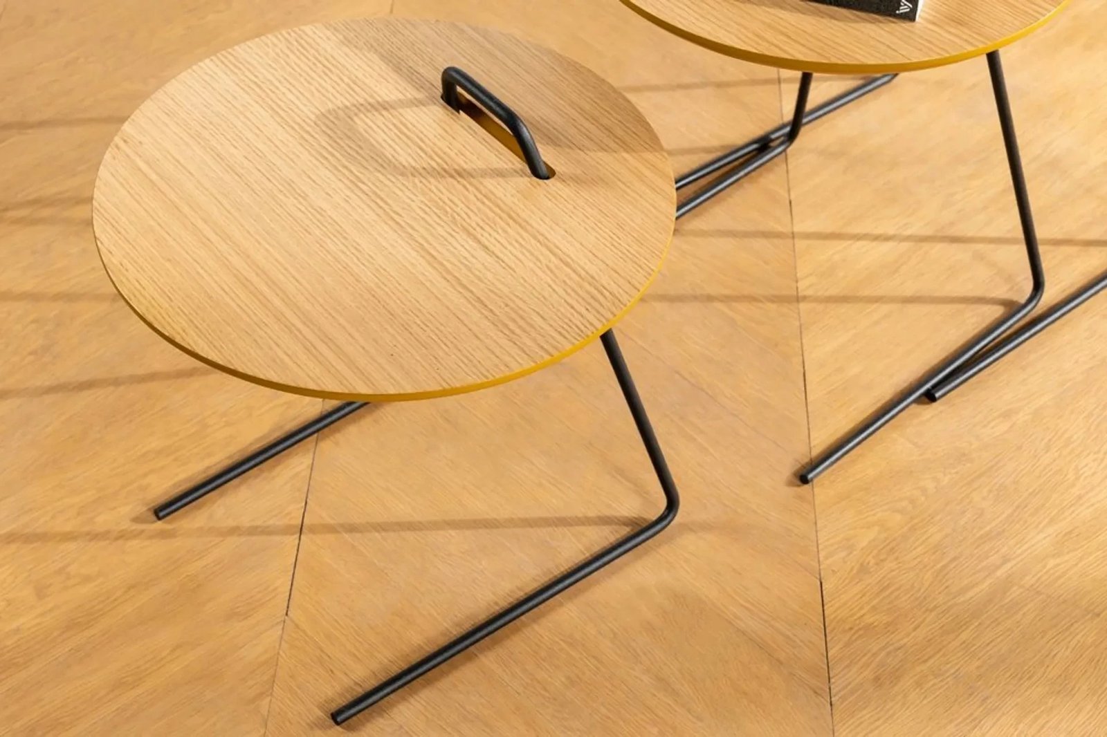 Set tavolinash ndihmëse (3 copë), Skye Decor, Metis - natyrale