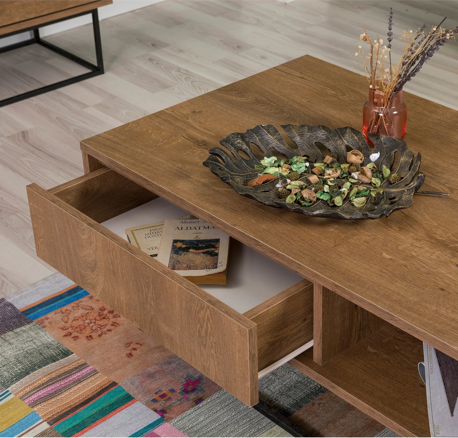 Set mobiljesh për dhomë dite, Skye Decor, Laxus Takım 6, ngjyrë arrë dhe e zezë