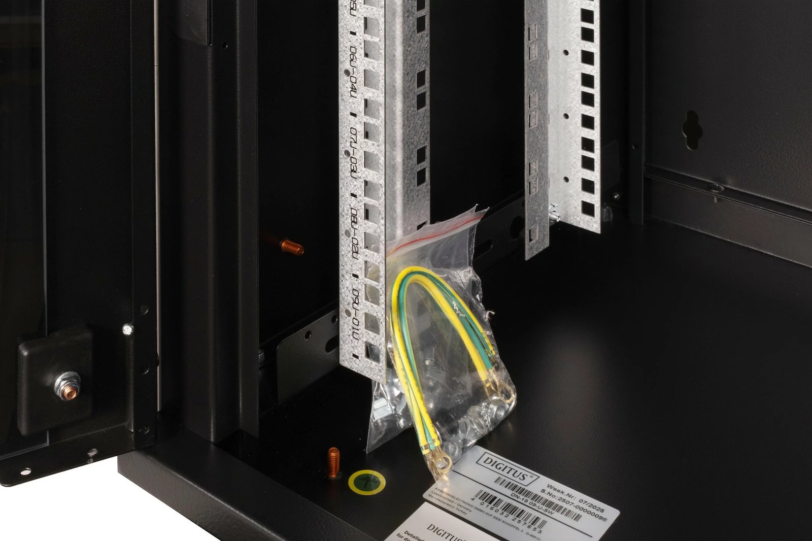 Kasë rrjeti Digitus Unique 9HE, 19", 9U, 509x600x450mm, e zezë