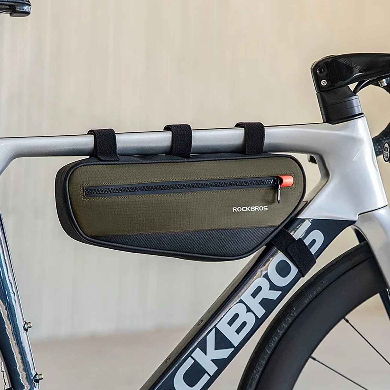 Çantë kornize për biçikletë Rockbros 30120079001, 1.7L, e gjelbër e zezë