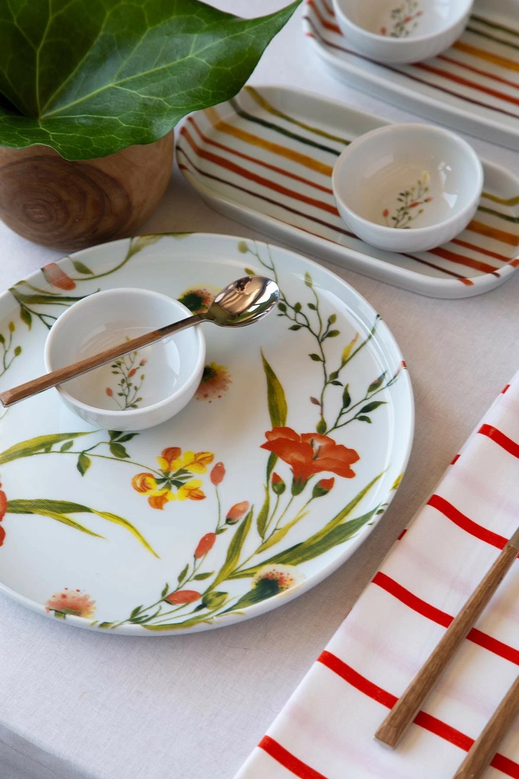 Set mëngjesi 14 pjesësh Hermia, NNMOD14KH880739