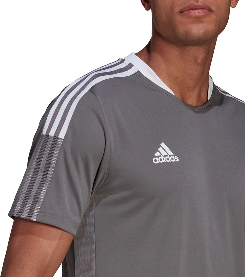 Maicë për meshkuj adidas, gri