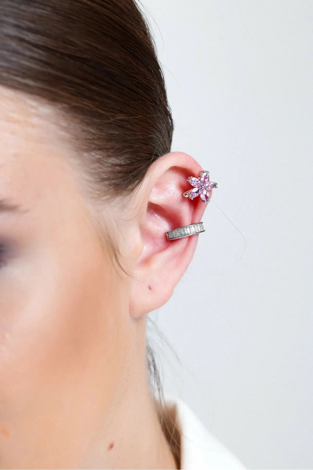 Vathë argjendi me gur zirkoni, Jumeon