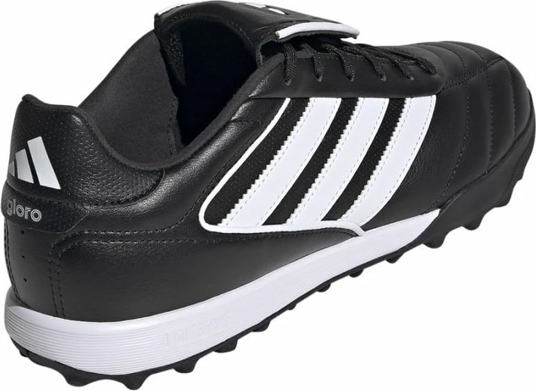 Atlete futbolli për meshkuj adidas, të zeza