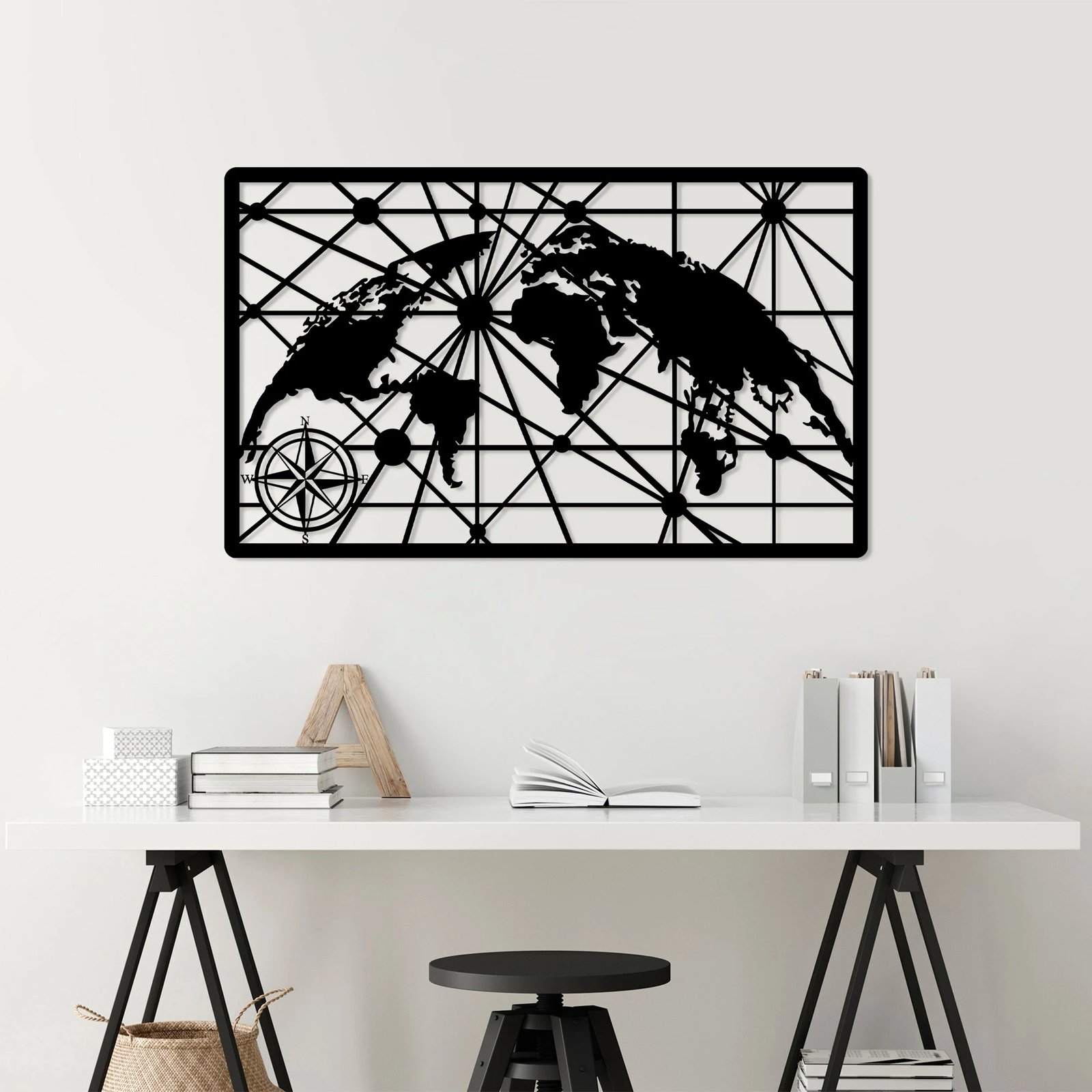 Aksesor dekorativ metalik për mur, hartë bote, Wallity, 60x100cm, ngjyrë e zezë