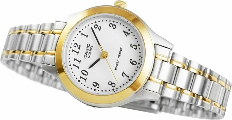 Orë dore për femra Casio, argjendtë e arit