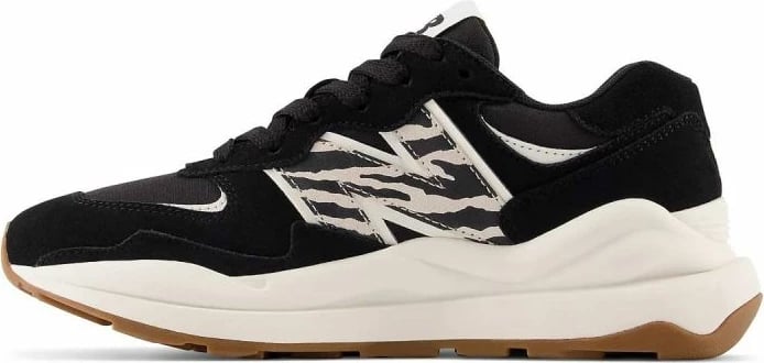 Këpucë New Balance për femra, të zeza