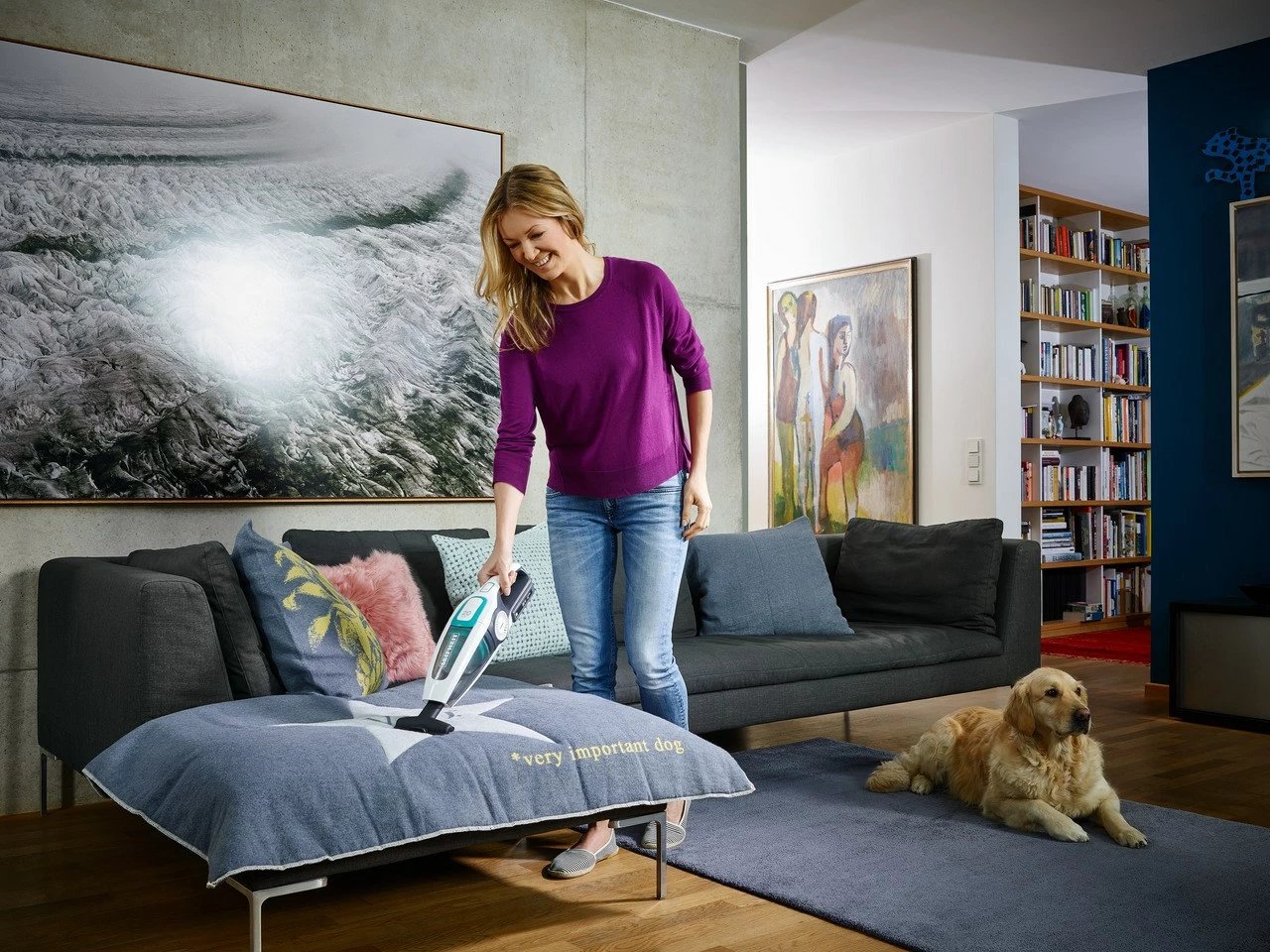 Fshesë elektrike pa kabllo Leifheit PowerVac 2in1, 20V, pa qese, bardhë/kaltër Fshesë elektrike pa kabllo Leifheit PowerVac 2in1, 20V, pa qese, bardhë/kaltër