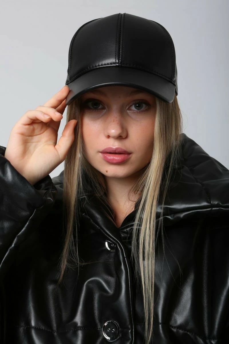 Kapelë për femra, Jumeon, Spk1104, e zezë