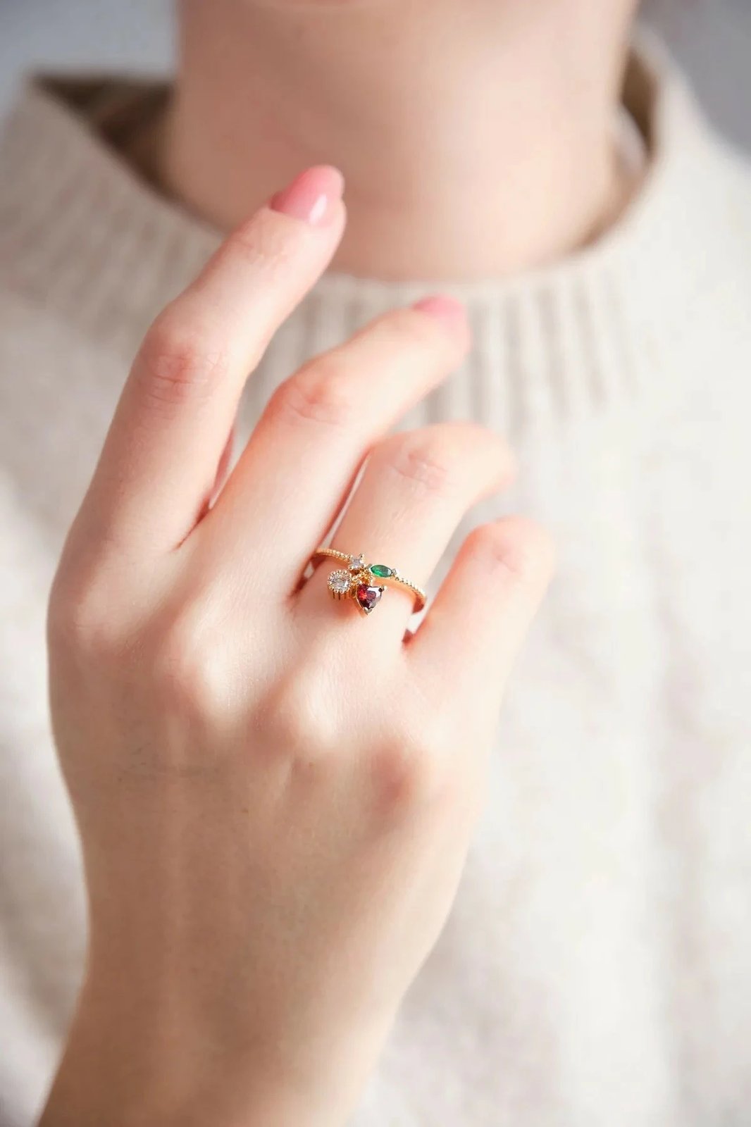 Unazë Jumeon, ngjyrë ari, me gur zirkoni