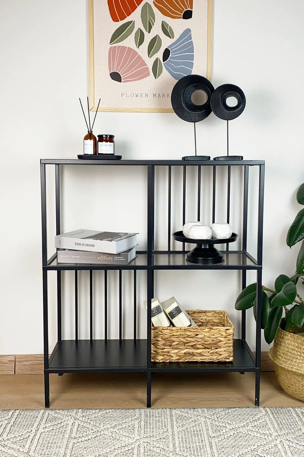 Komodë Hanah Home, ngjyrë sunny - e zezë, fume