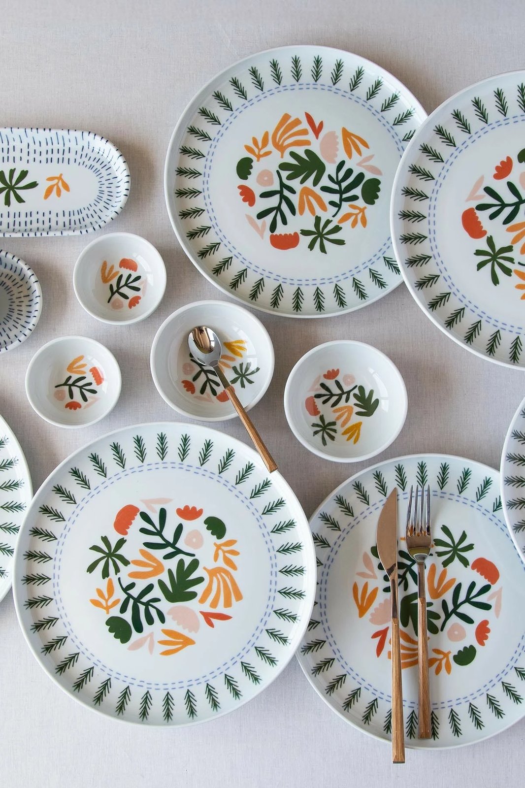 Set mëngjesi 14 pjesësh Hermia Concept, NNMOD14KH880741