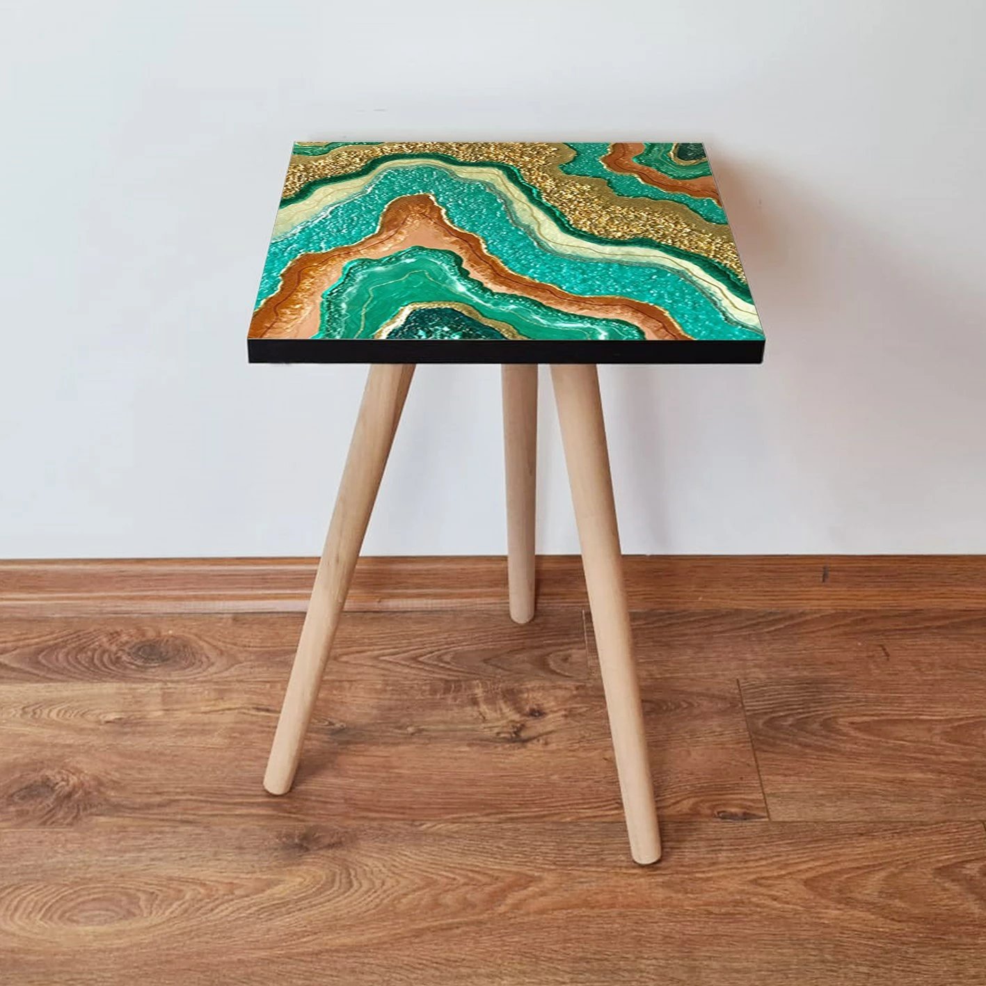 Tavolinë anësore Skye Decor, shumëngjyrëshe, Shp279