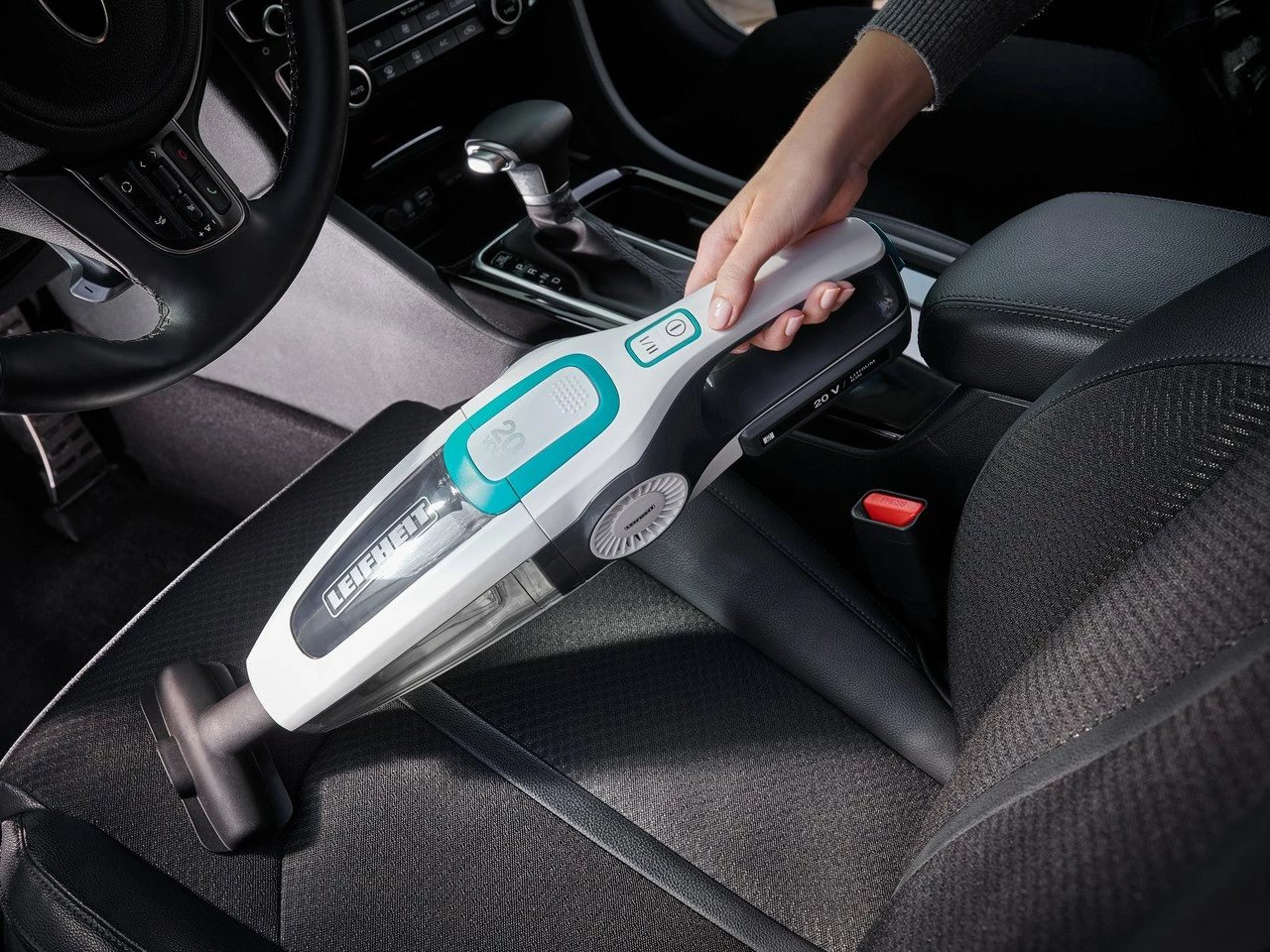 Fshesë elektrike pa kabllo Leifheit PowerVac 2in1, 20V, pa qese, bardhë/kaltër Fshesë elektrike pa kabllo Leifheit PowerVac 2in1, 20V, pa qese, bardhë/kaltër