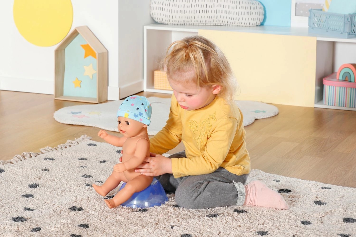 Kukull Baby Born djalë Zapf 36 cm me aksesorë, Blu