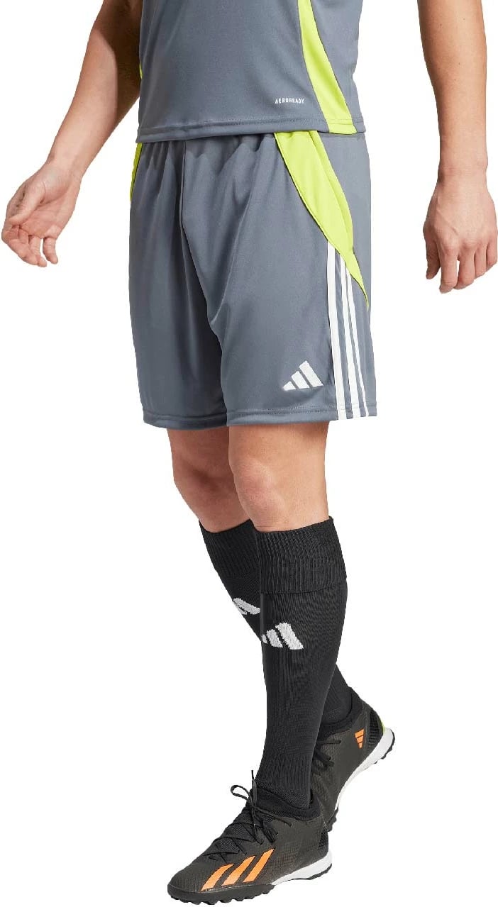 Shorce për meshkuj adidas, gri
