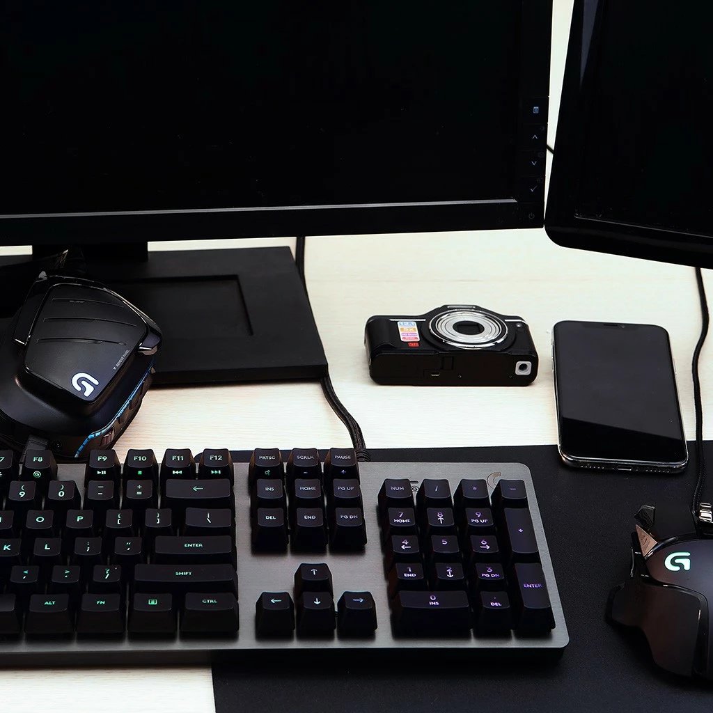 Tastierë mekanike Logitech G512 Carbon, GX Brown, RGB, QWERTZ, me kabllo, karbon