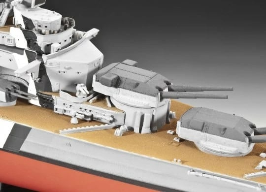 Model plastik i anijes luftarake Revell Bismarck 1:700, 295 pjesë Model plastik i anijes luftarake Revell Bismarck 1:700, 295 pjesë
