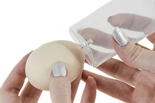 Zierëse veze, Adler AD 4459, 7 vezë, 360W max 450W, auto fikje me sinjal, filxhan matës me gjilpërë, e bardhë