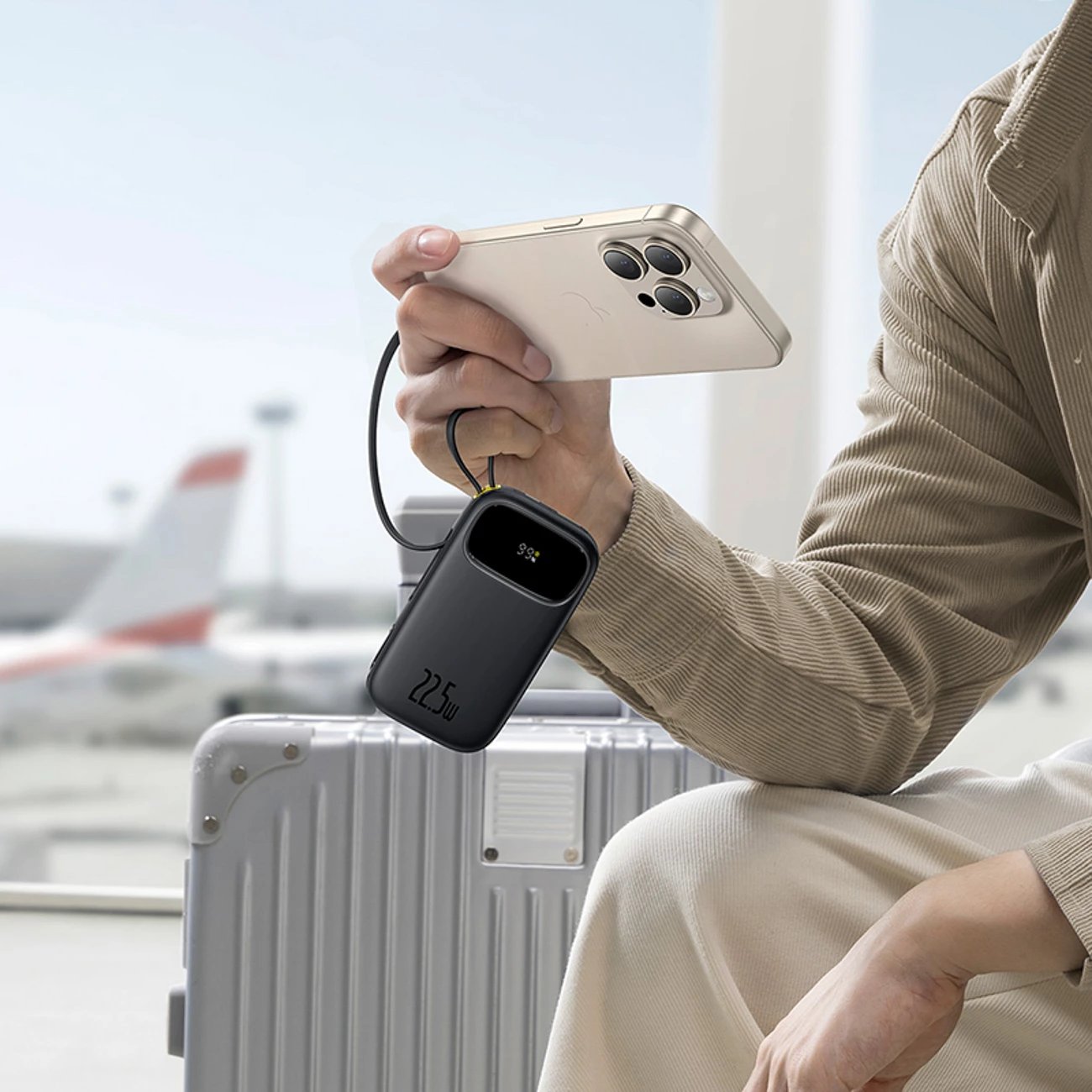 Powerbank Baseus EnerFill FC31, 10000mAh, 22.5W, me ekran digjital, 2 kabllo të integruara (USB-C + Lightning), e zezë