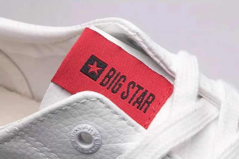 Atlete për femra Big Star, të bardha