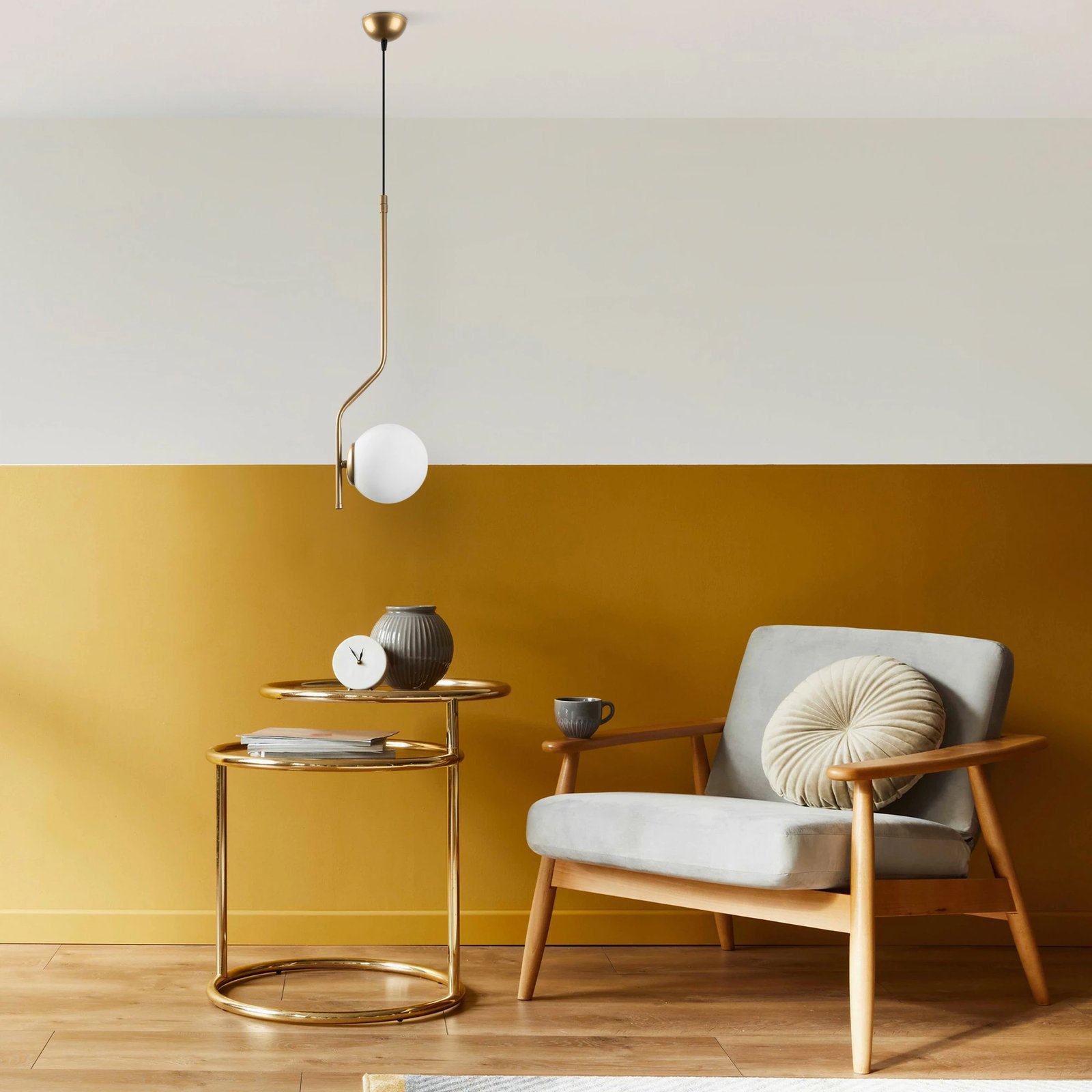 Llambë tavani Opviq Tulıp, ngjyrë ari, 70-100cm Llambë tavani Opviq Tulıp, ngjyrë ari, 70-100cm