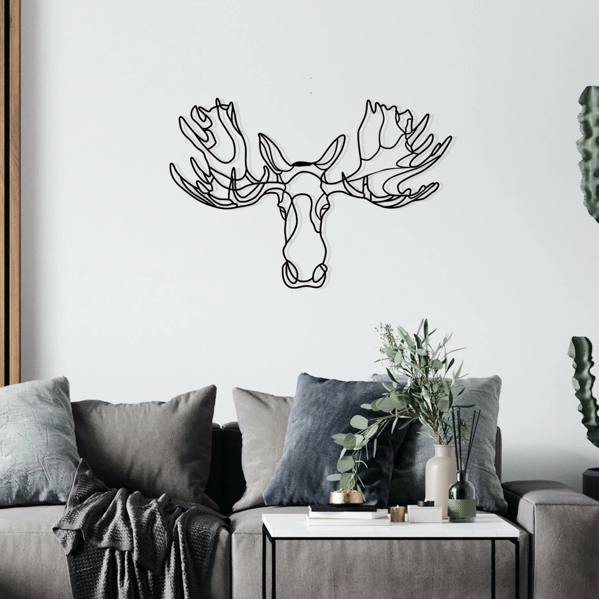 Aksesor dekorativ metalik për mur, Wallity, Vaveyla 2, ngjyrë e zezë, 70x47cm