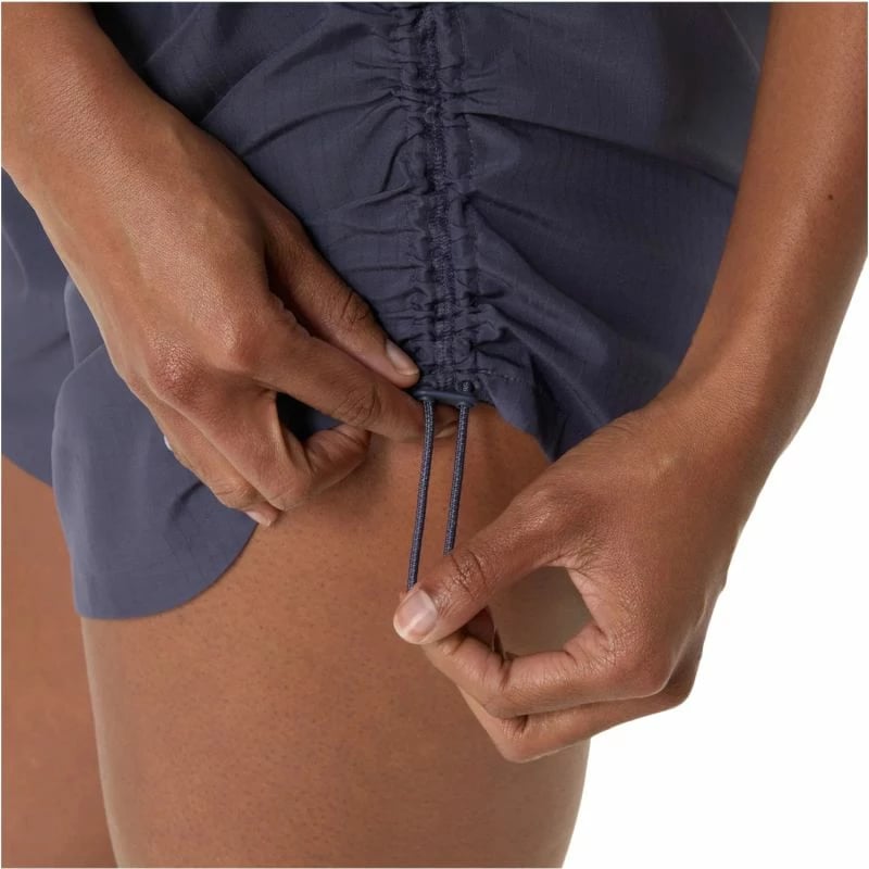 Shorce vrapi Asics, vjollcë