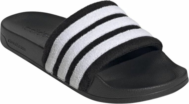 Papuqe adidas, të zeza