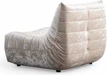 Karrige 'wing' krem, Atelier del Sofa, Bocek