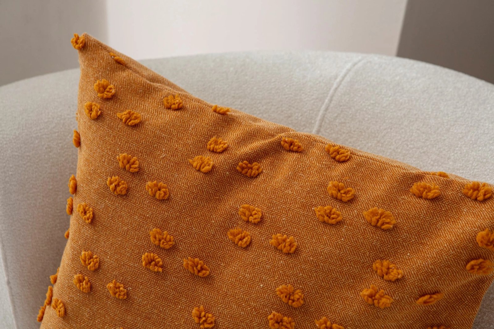 Jastëk dekorativ portokalli, Evila Originals, Tuffet v8, 43x43cm