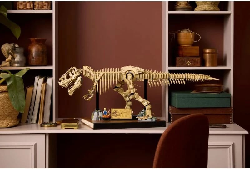 Set lego Jurassic World për të rritur