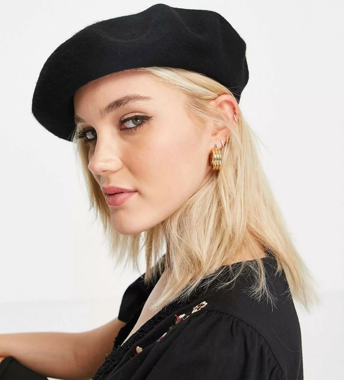 Beretë për gra, ngjyrë e zezë, Jumeon, Bere1101