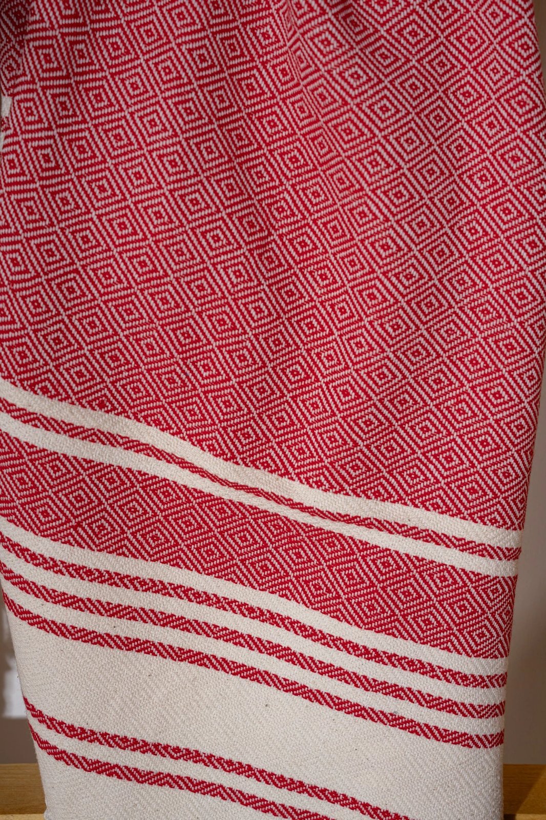 Peshqir plazhi Fouta, model New Diamond, ngjyrë e kuqe