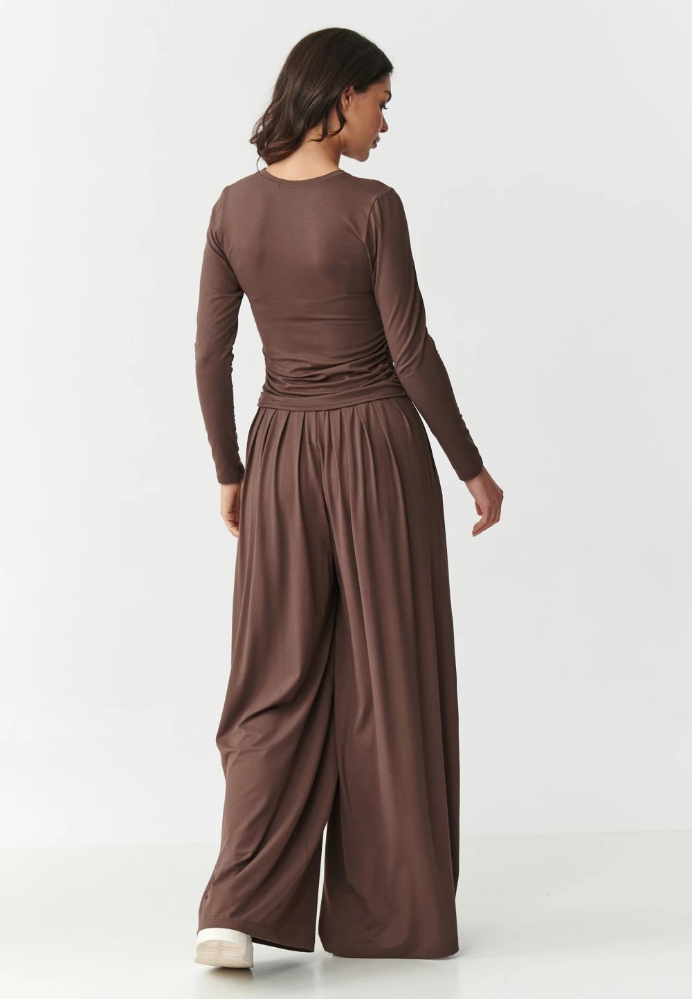 Trenerka Makadamia 218801 femra, kafe