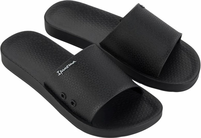 Papuqe për femra Ipanema, të zeza